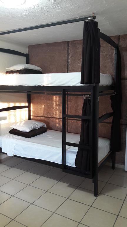 Hostal Yapa León Eksteriør bilde