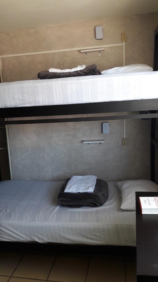 Hostal Yapa León Eksteriør bilde