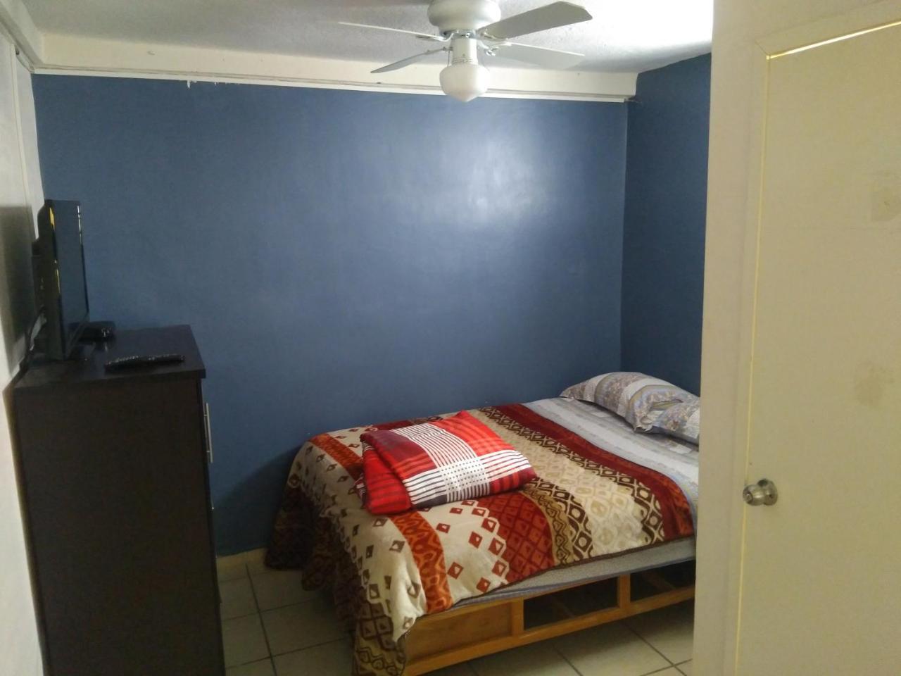 Hostal Yapa León Eksteriør bilde